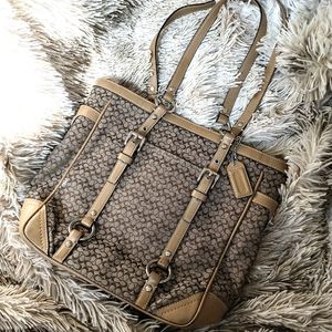 Coach Signature Vintage Tote Shoulder Bag. Brown, Tan EUC